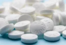 Low-dose aspirin linked to 70% lower dementia risk, but there's a catch