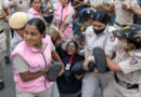 Don't detain peaceful protesters, says SC; hundreds still taken away on Day 2