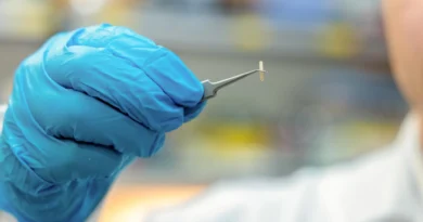 Scientists created a tiny device that can control your nerves to treat chronic pain